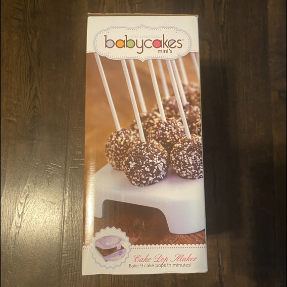 Babycakes Mini Maker Cake Pop Maker, 9-Pops, Purple - Picture 4 of 7